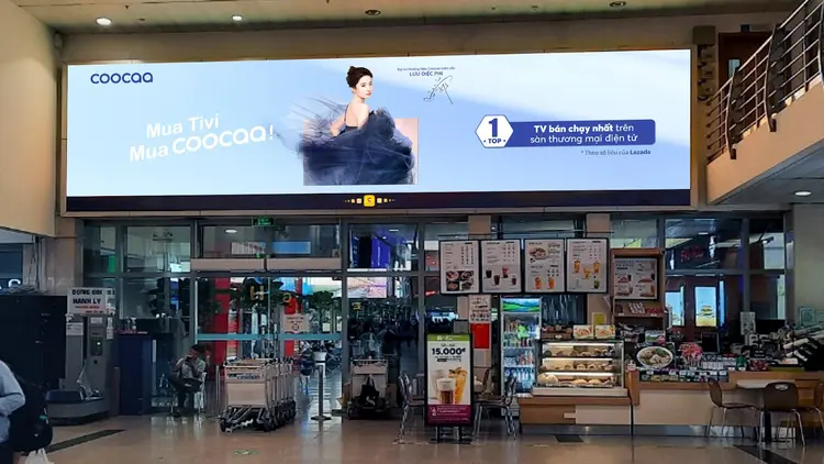 Quảng cáo màn hình kỹ thuật số (DOOH) tại sân bay được nhiều doanh nghiệp lựa chọn