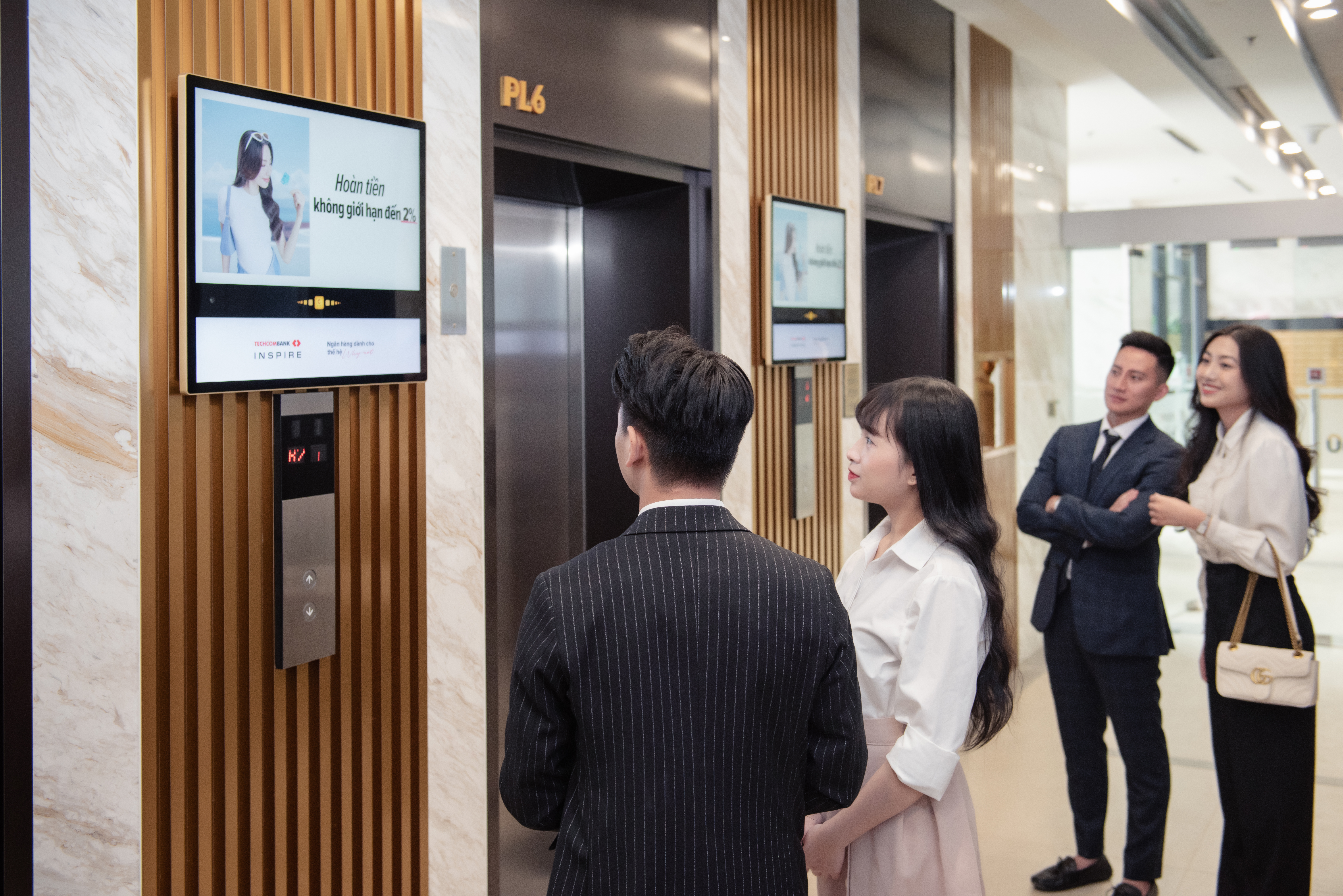 Elevator advertising helps businesses enhance brand recognition