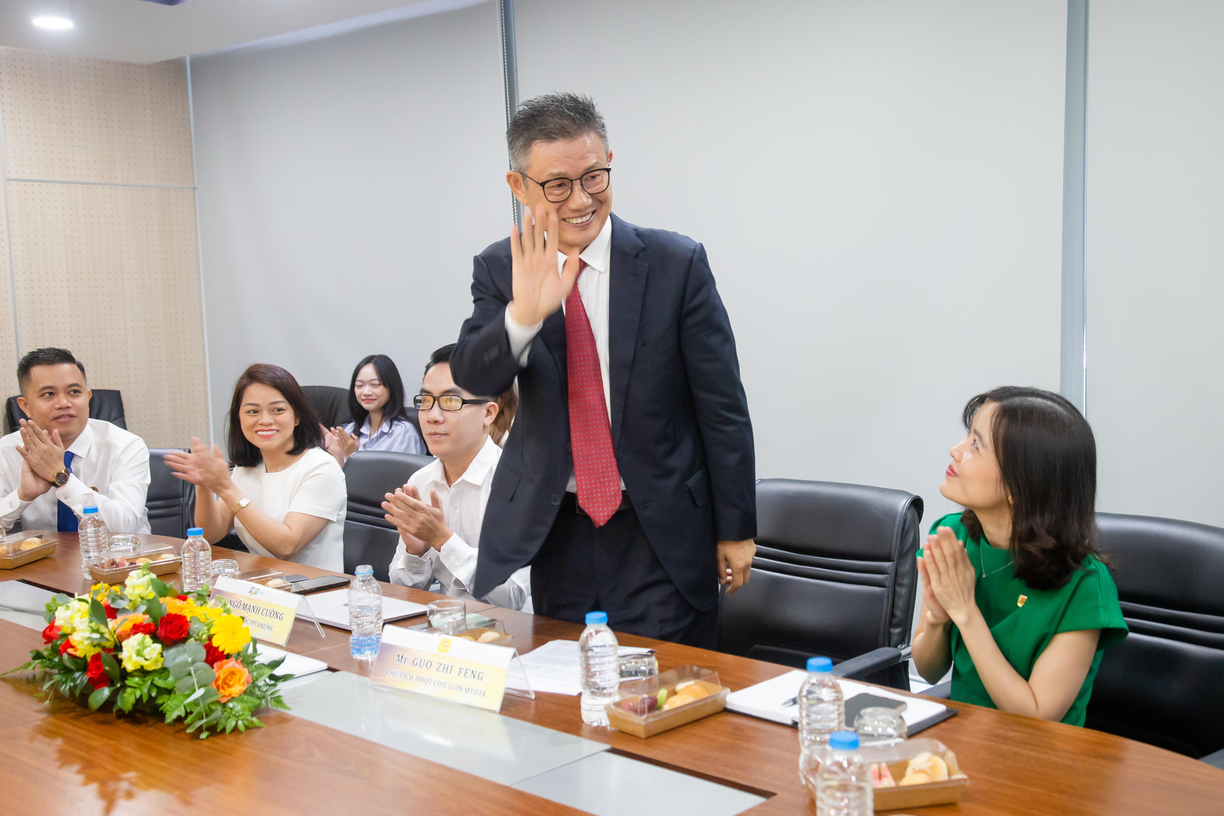 Mr. Guo Zhi Feng shares the company's development strategy