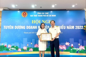 Chicilon Media nhận biểu dương của cơ quan thuế nhà nước