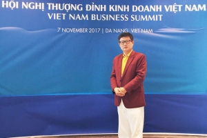 chairman-of-the-board-of-chicilon-media-participated-in-the-2017-apec-business-summit-cn